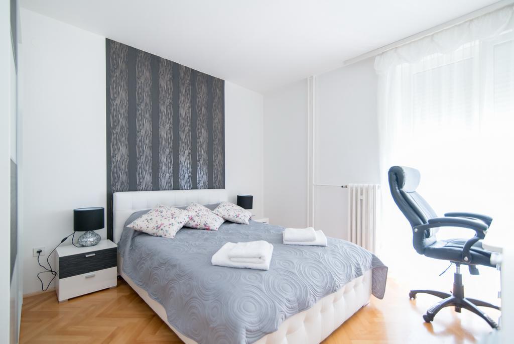 Apartment Anteo Split Exterior photo